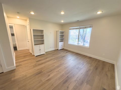 Tiny photo for 4097 S HIGHLAND DR E #3A, Holladay, UT 84124 (MLS # 2115440)