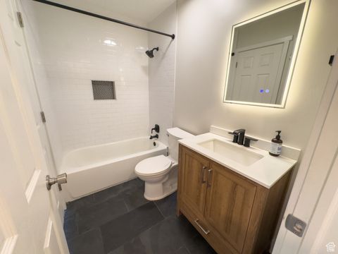 Tiny photo for 4097 S HIGHLAND DR E #3A, Holladay, UT 84124 (MLS # 2115440)