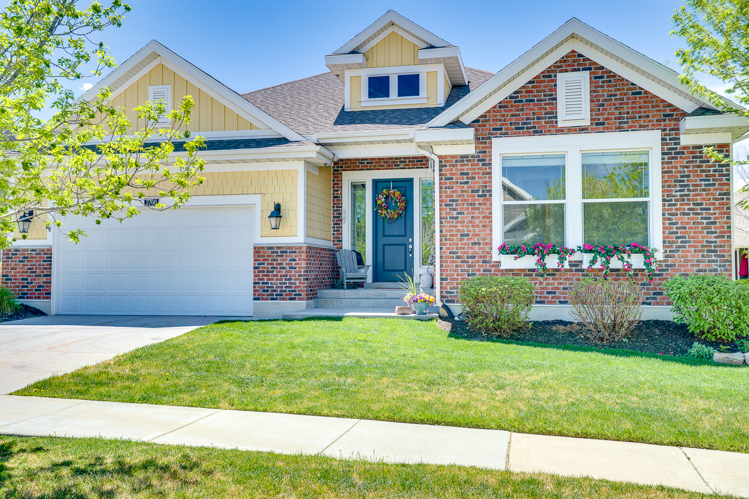 CROSSINGS AT LAKE CR - Residential