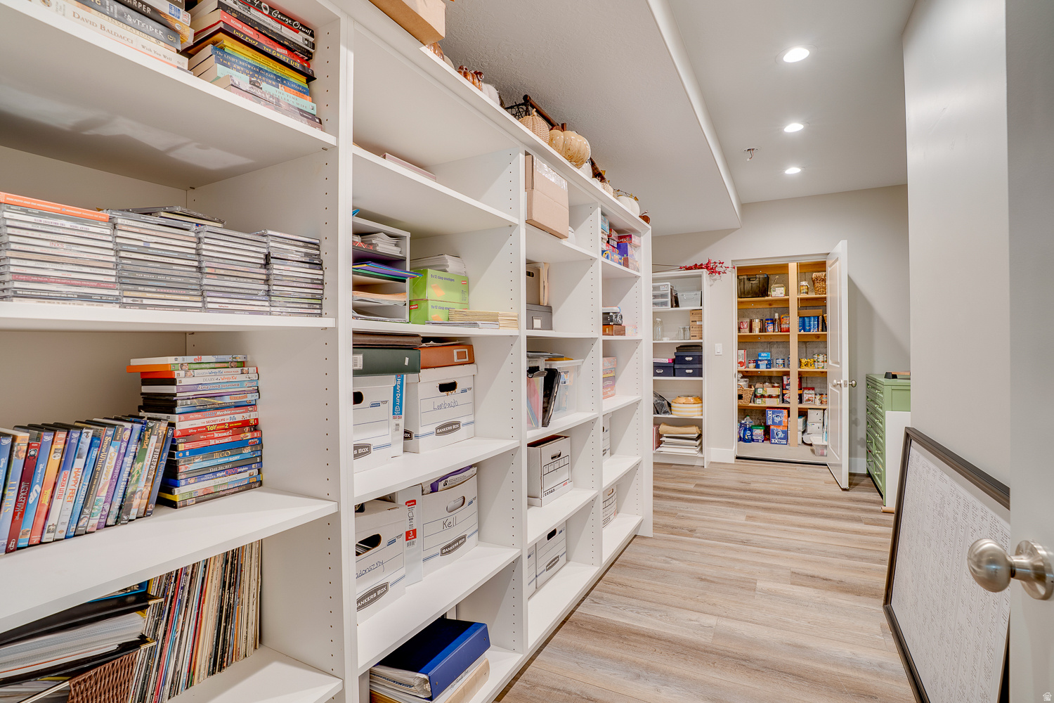 CROSSINGS AT LAKE CR - Residential