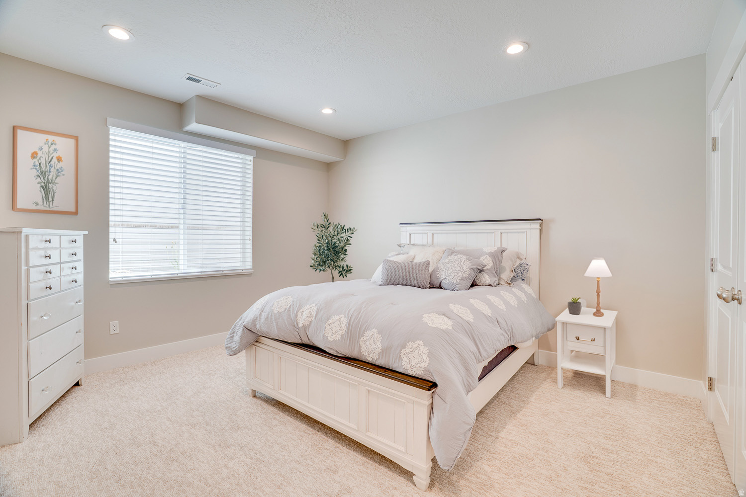 CROSSINGS AT LAKE CR - Residential