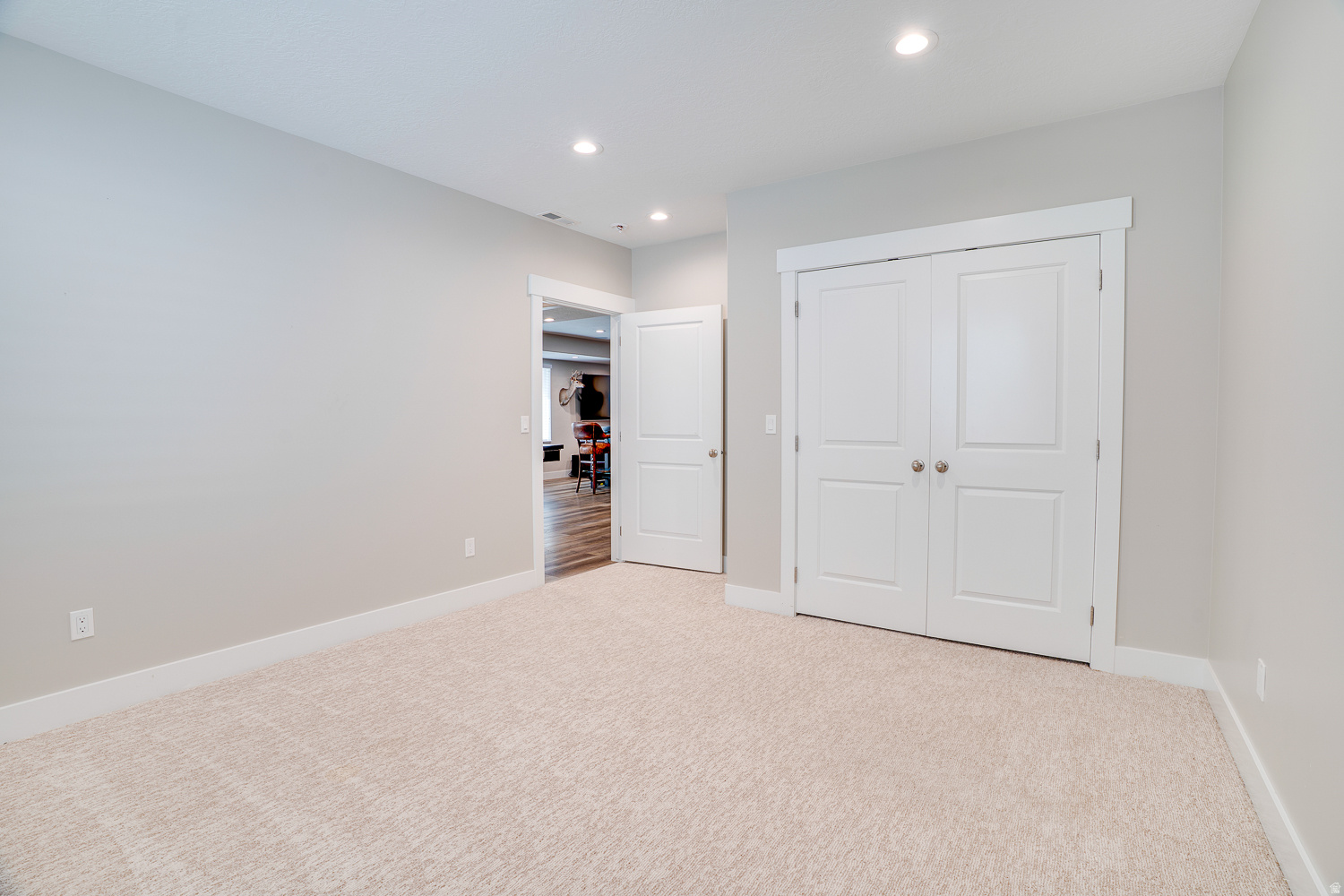 CROSSINGS AT LAKE CR - Residential