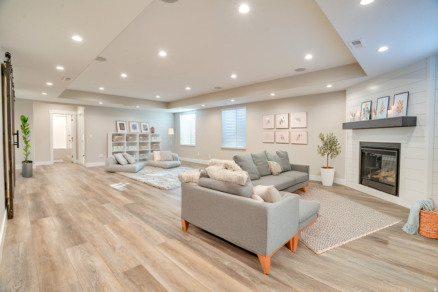 CROSSINGS AT LAKE CR - Residential