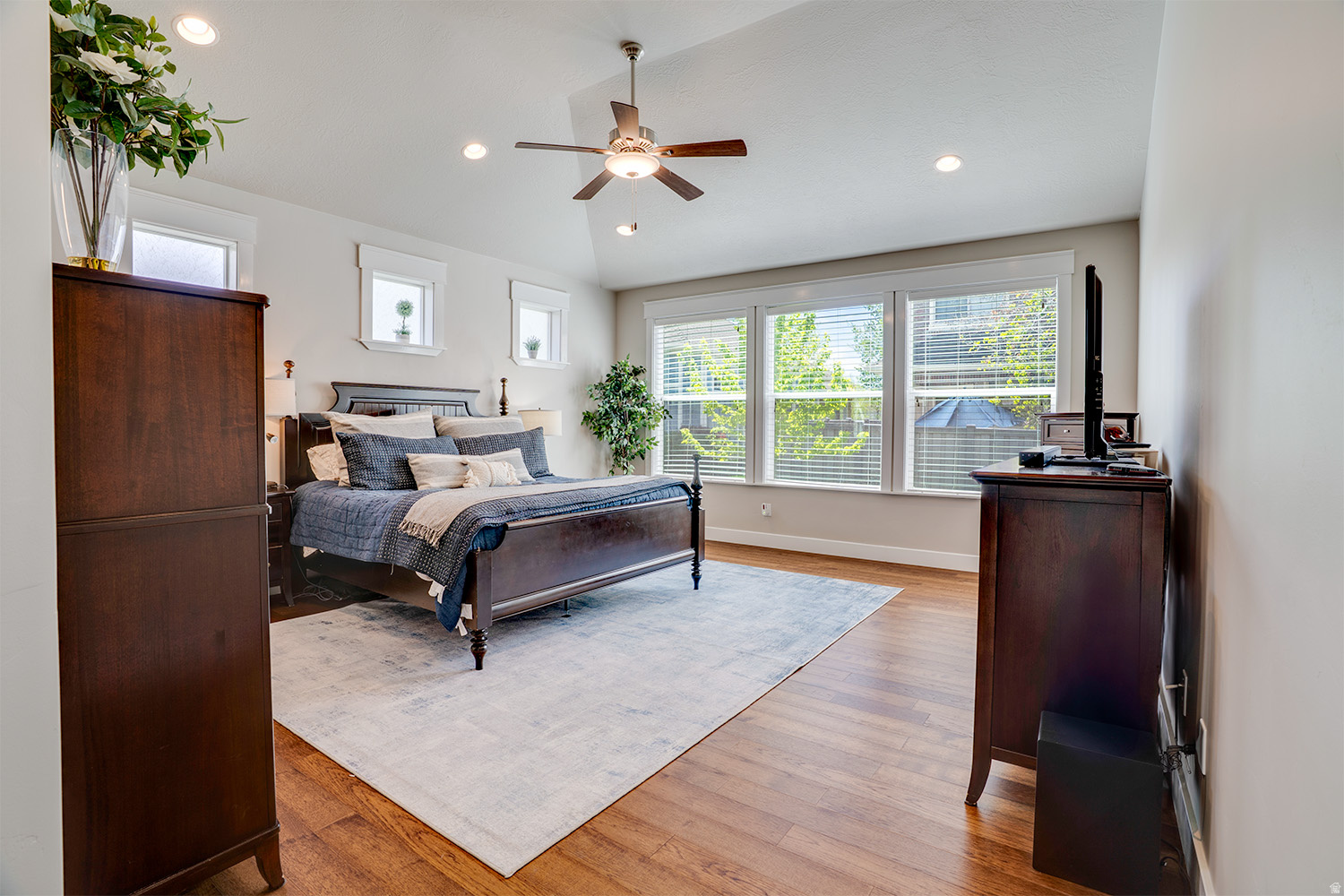 CROSSINGS AT LAKE CR - Residential