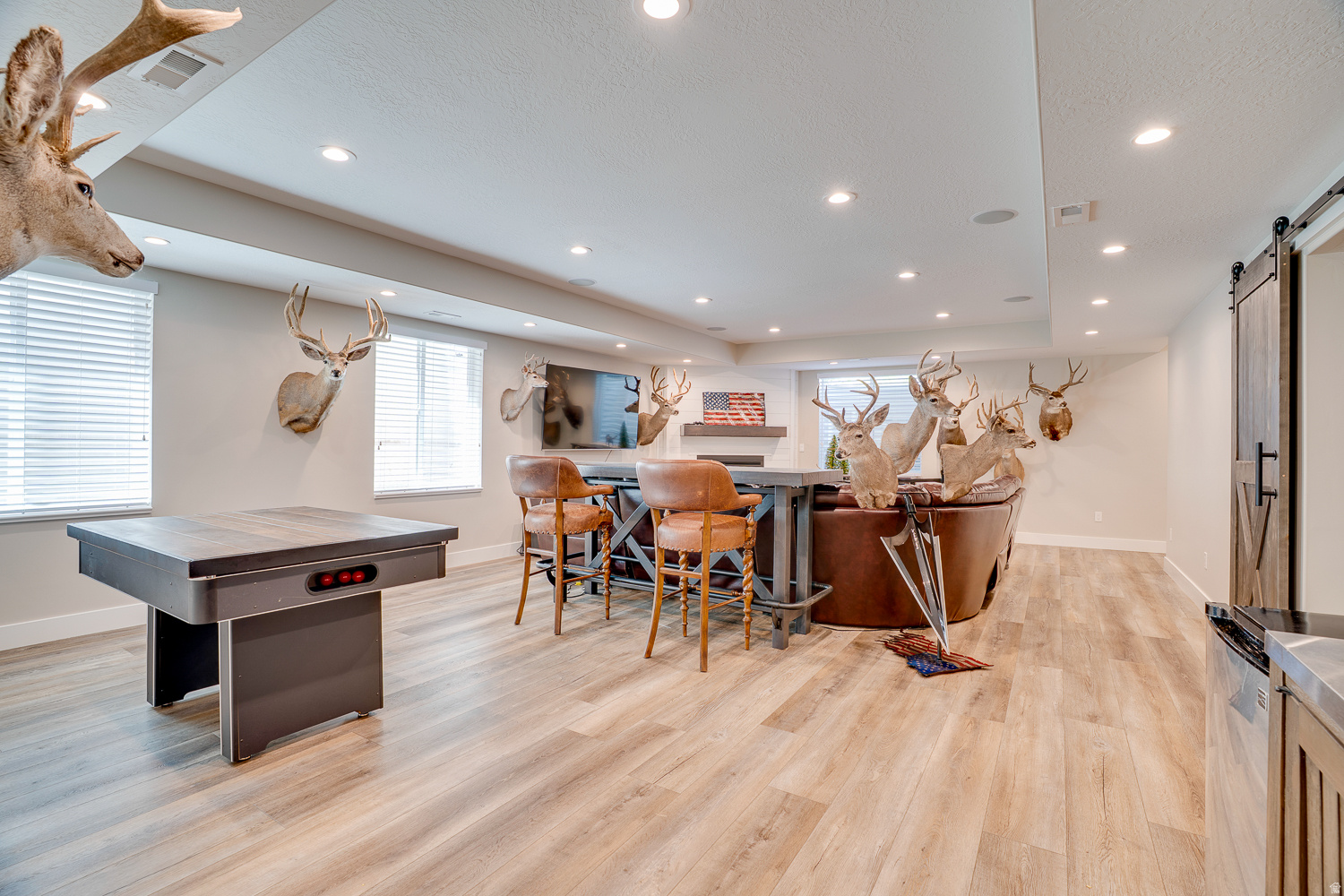 CROSSINGS AT LAKE CR - Residential