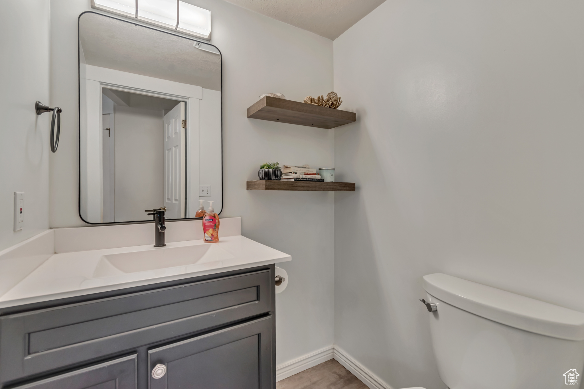 2761 W 9800, South Jordan, Utah image 12