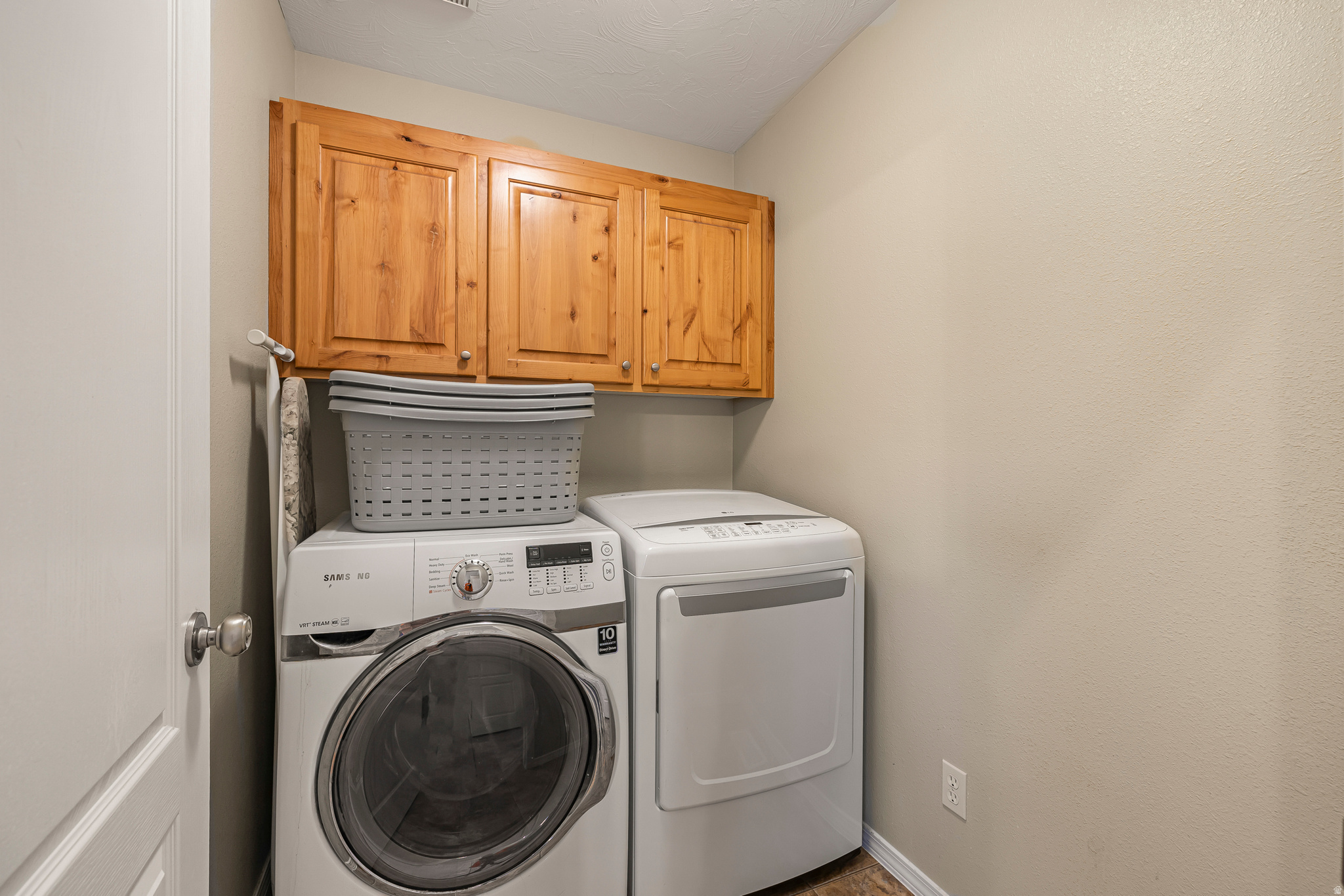 CRIMSON VALLEY - Residential