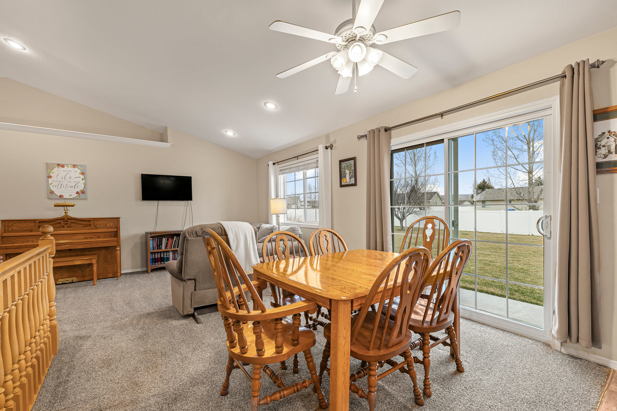 CRIMSON VALLEY - Residential