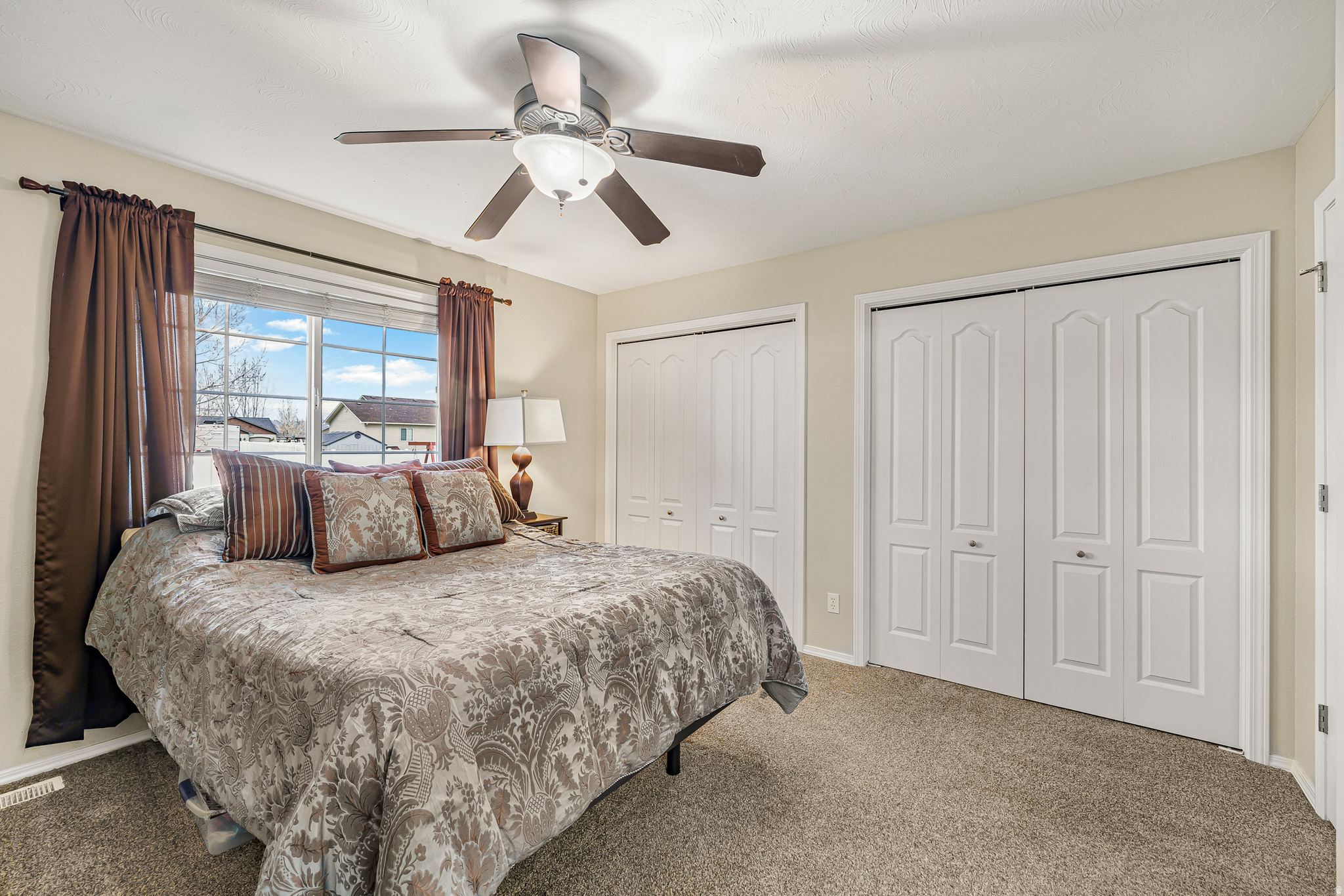 CRIMSON VALLEY - Residential