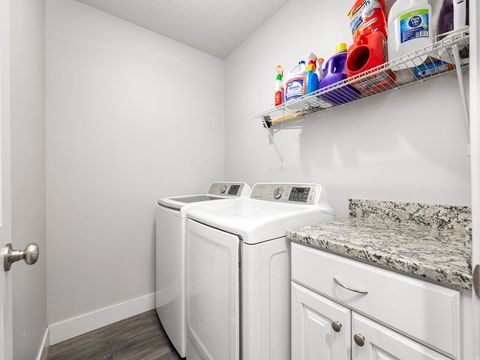 Tiny photo for 905 S 270 E, Nephi, UT 84648 (MLS # 2120571)