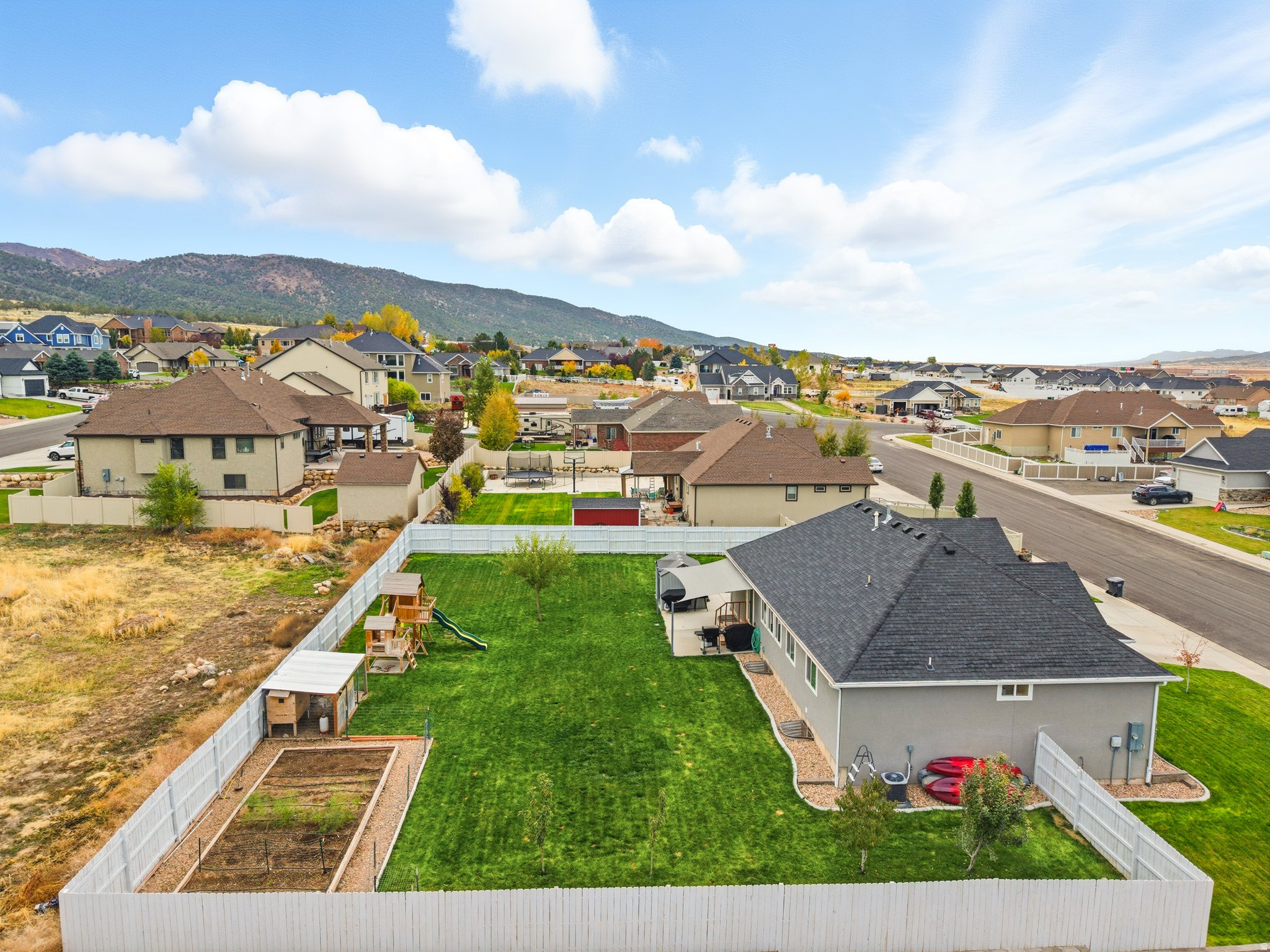 COVINGTON RIDGE ESTATES - Residential