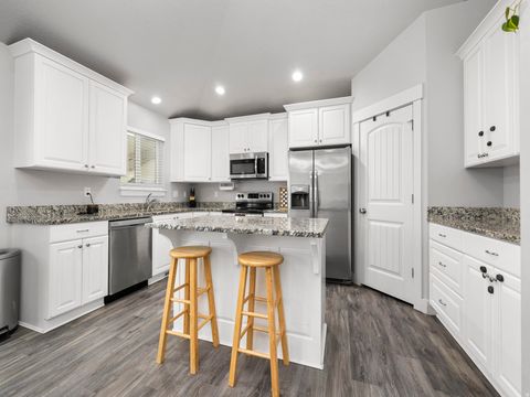 Tiny photo for 905 S 270 E, Nephi, UT 84648 (MLS # 2120571)