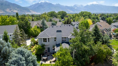 Tiny photo for 6176 S HAVEN MOOR CIR E, Salt Lake City, UT 84121 (MLS # 2173513)
