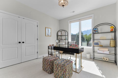 Tiny photo for 6176 S HAVEN MOOR CIR E, Salt Lake City, UT 84121 (MLS # 2173513)