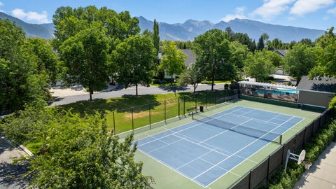 Tiny photo for 6176 S HAVEN MOOR CIR E, Salt Lake City, UT 84121 (MLS # 2173513)