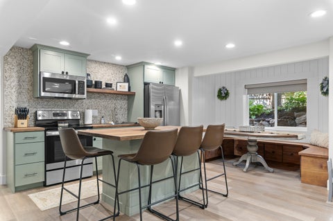 Tiny photo for 6176 S HAVEN MOOR CIR E, Salt Lake City, UT 84121 (MLS # 2173513)