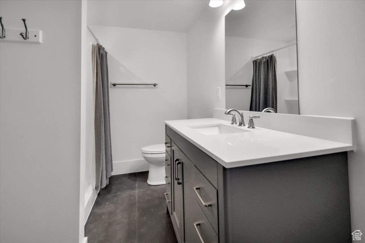 YOUNG PROPERTY - Residential