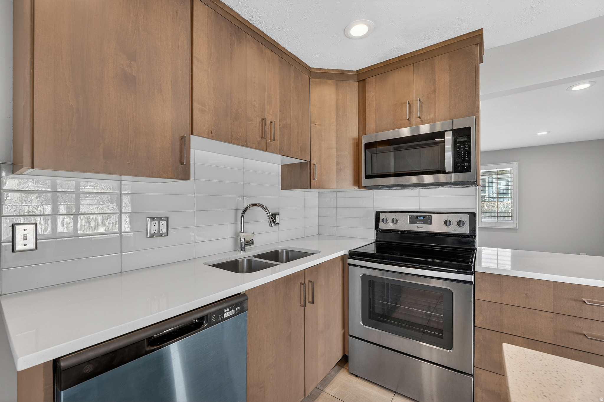 SANDY HEIGHTS SOUTH - Residential