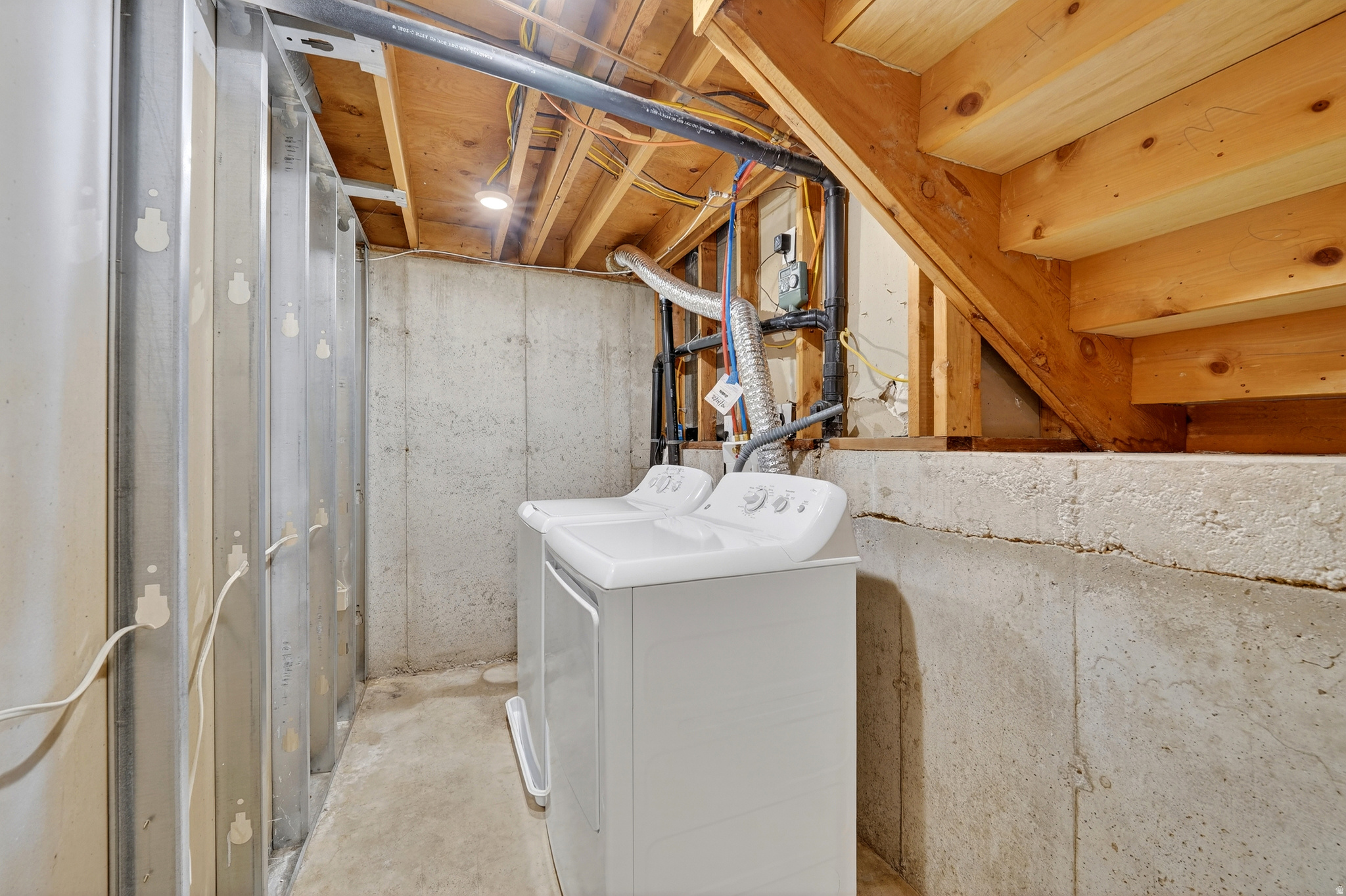 SANDY HEIGHTS SOUTH - Residential