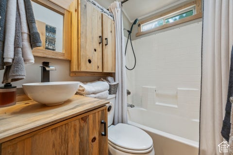 Tiny photo for 180 N 1100 E #27, Washington, UT 84780 (MLS # 2187149)