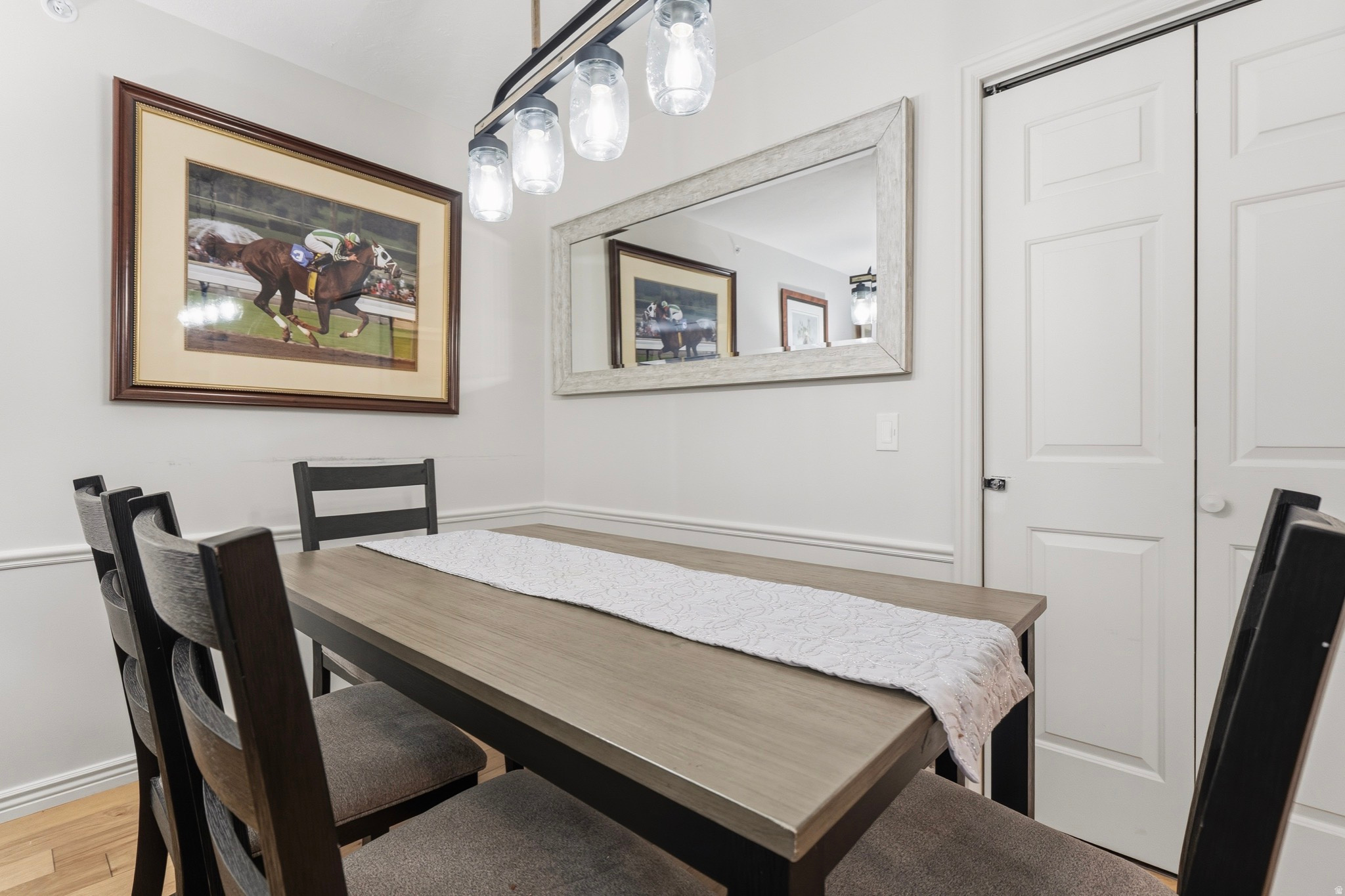 SUN CREEK CONDOMINIUM - Residential