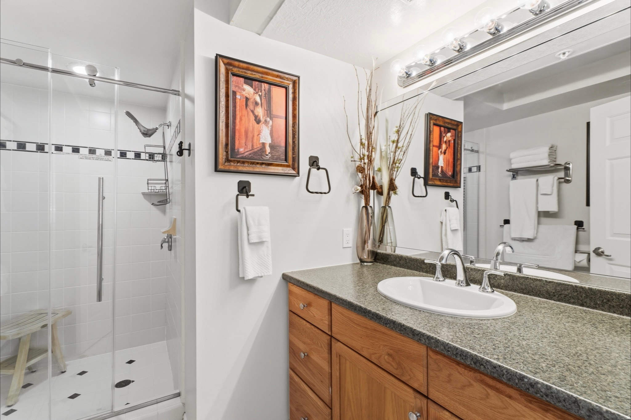 SUN CREEK CONDOMINIUM - Residential