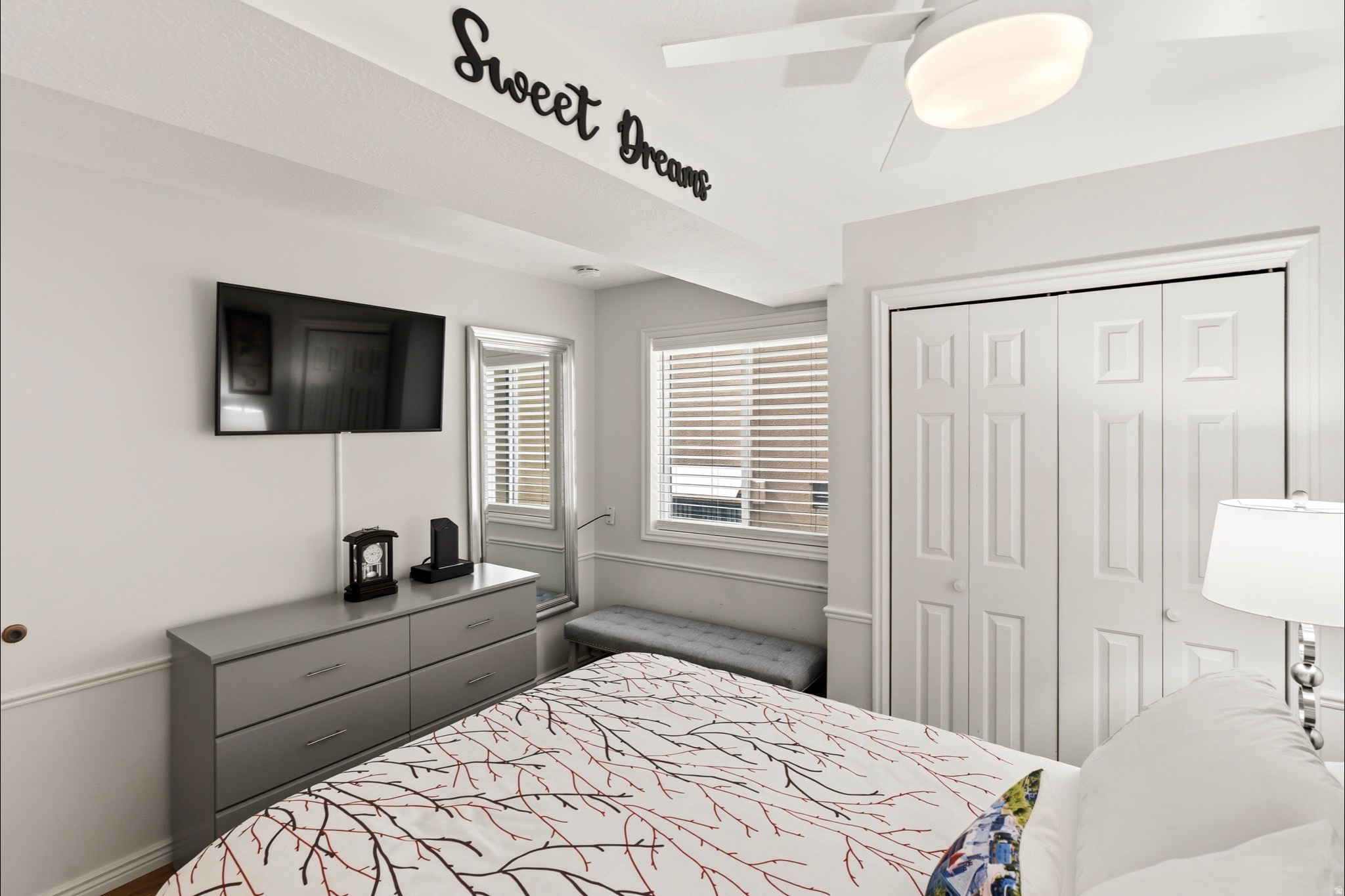 SUN CREEK CONDOMINIUM - Residential