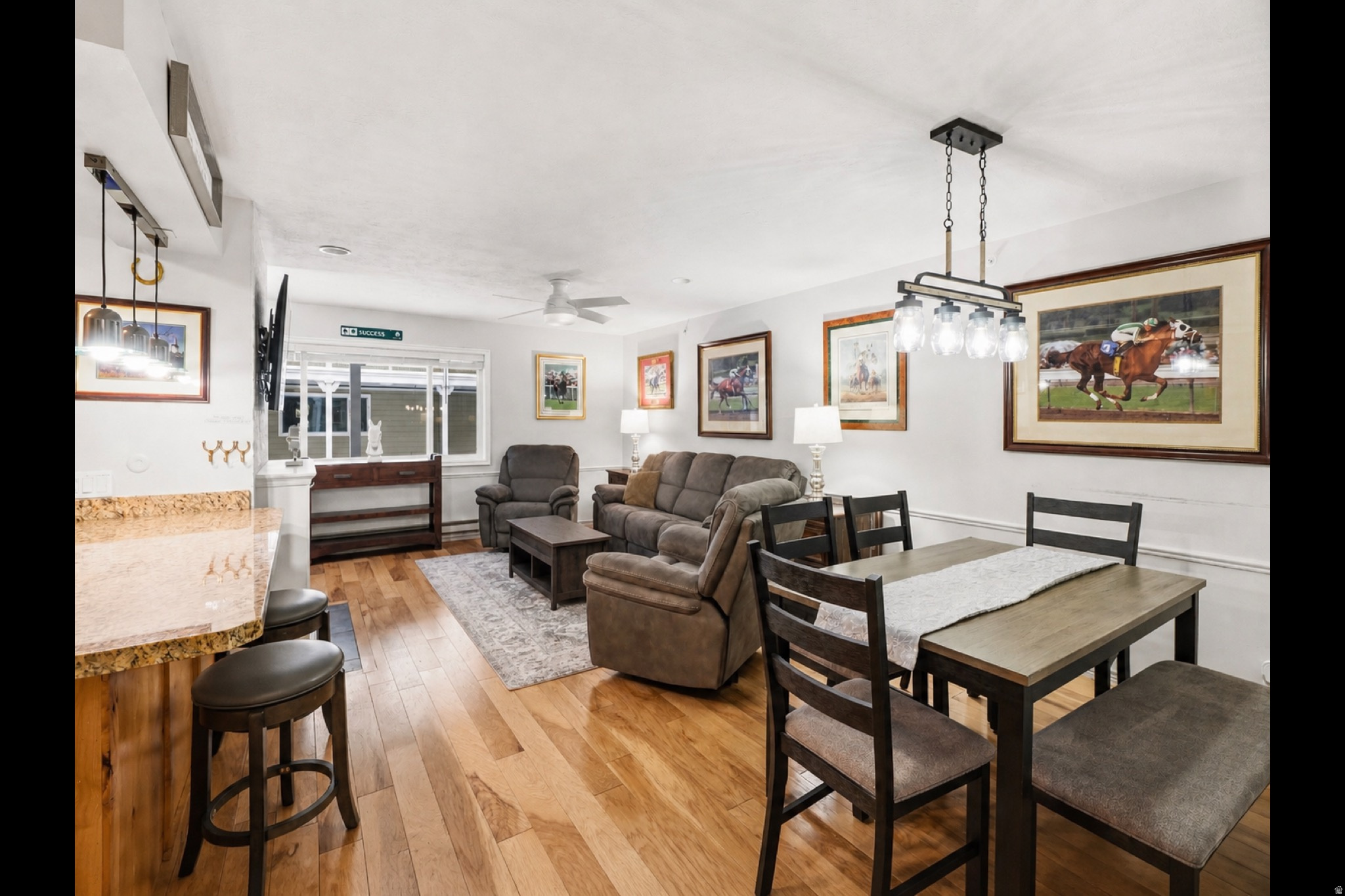SUN CREEK CONDOMINIUM - Residential
