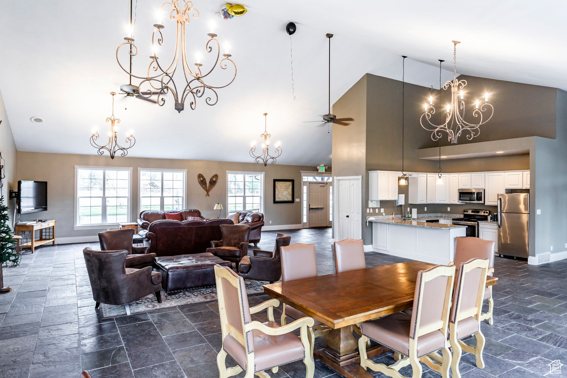 THE HAMLET - Residential