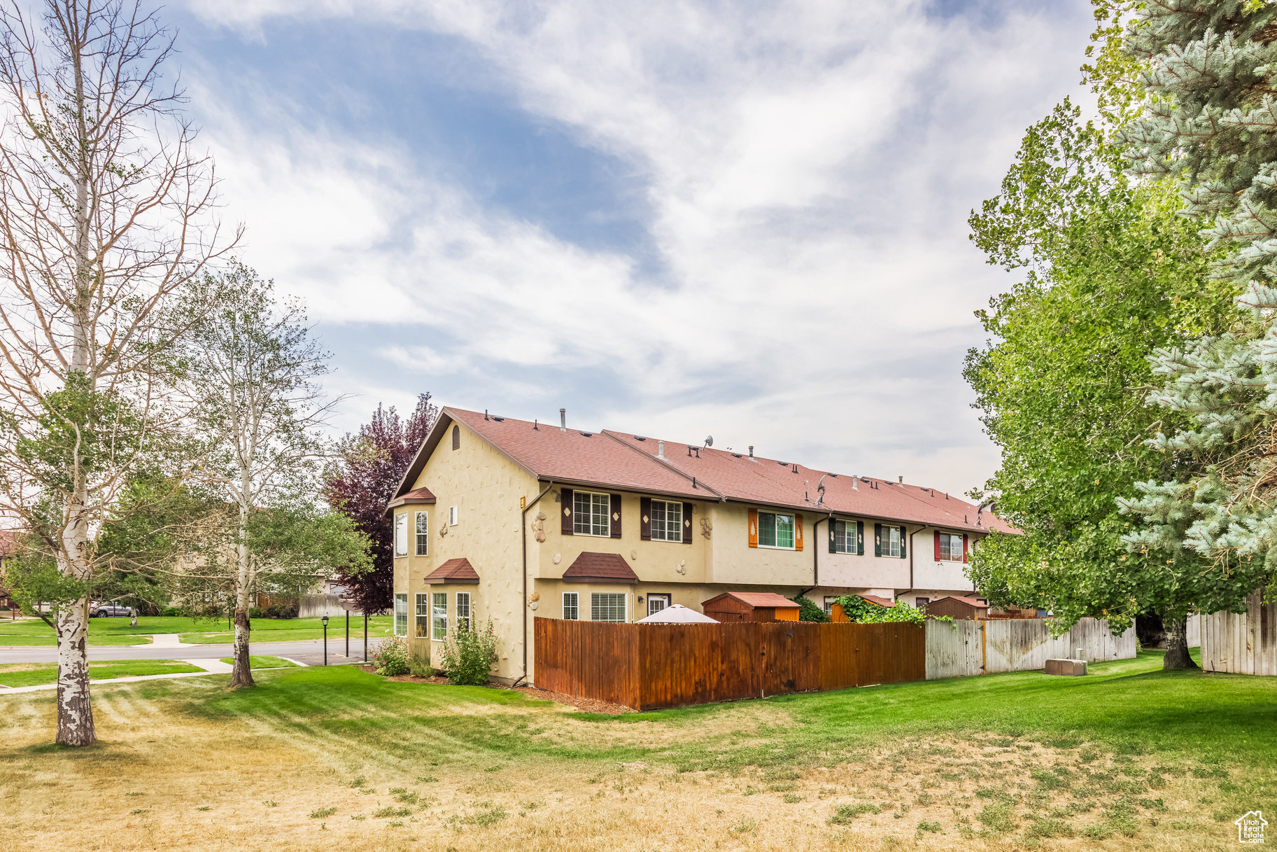 THE HAMLET - Residential