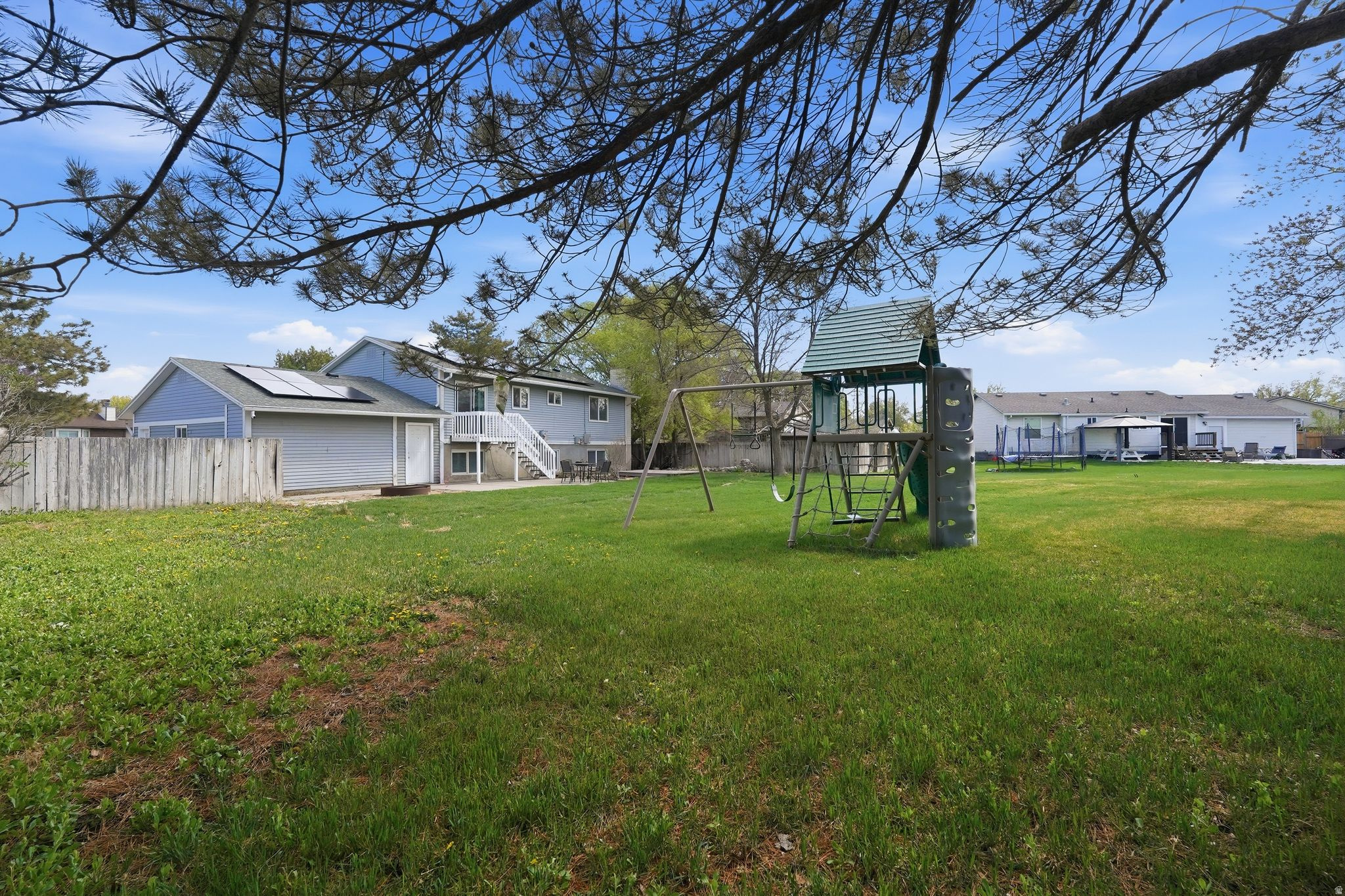 EDGEWOOD - Residential