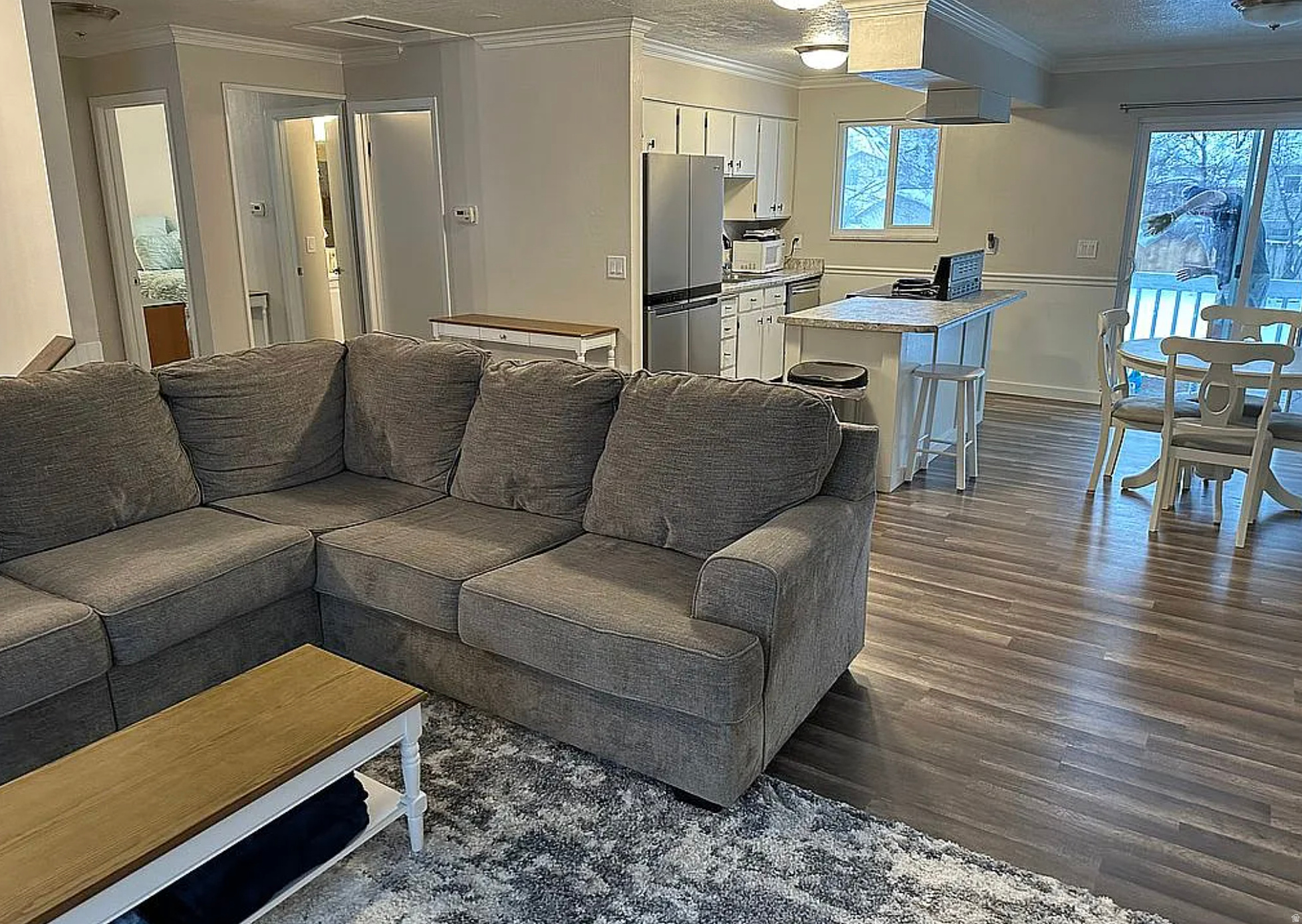 EDGEWOOD - Residential