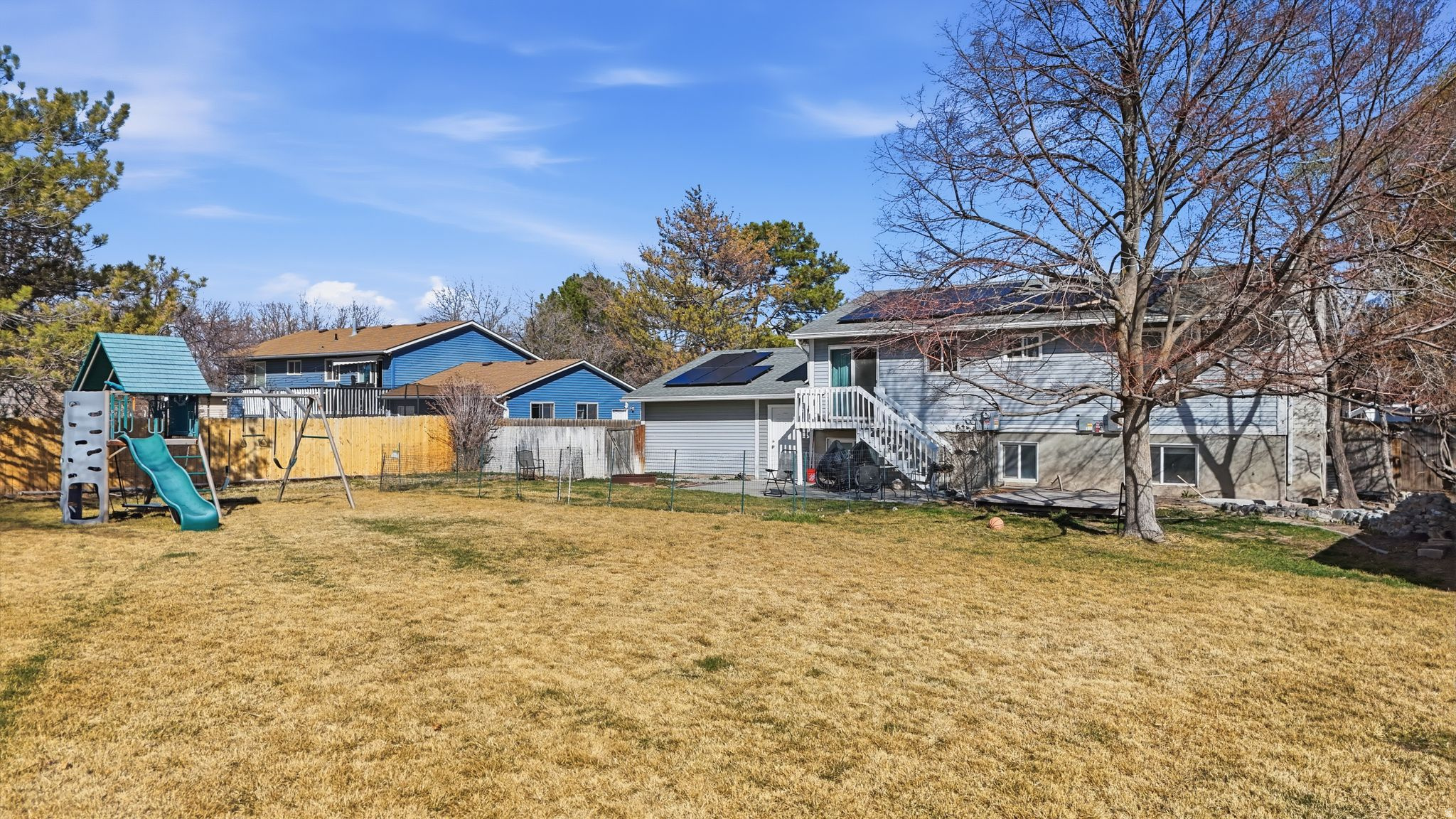 EDGEWOOD - Residential