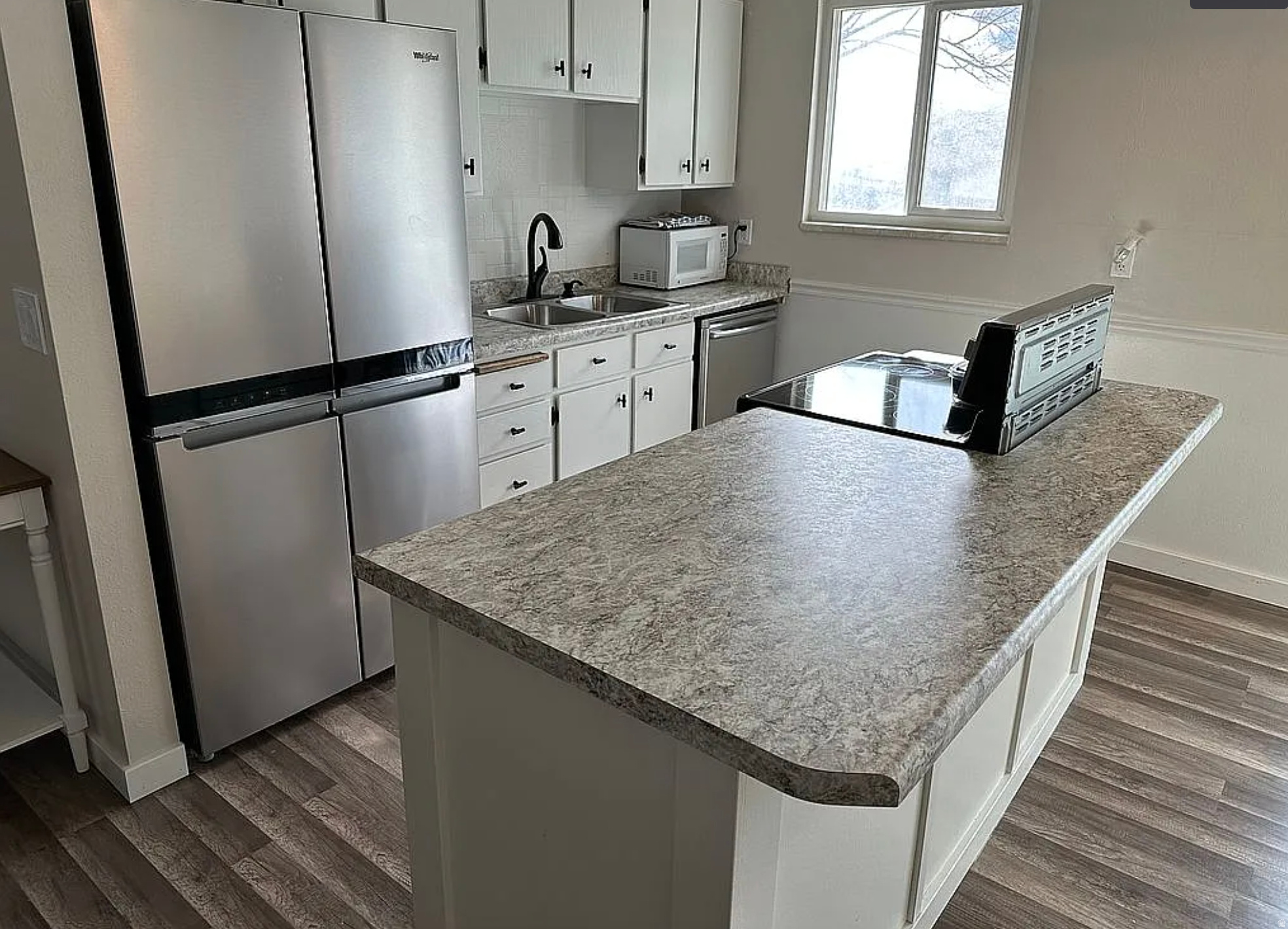 EDGEWOOD - Residential