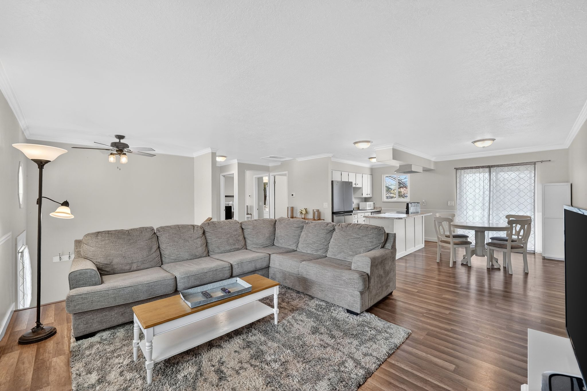 EDGEWOOD - Residential