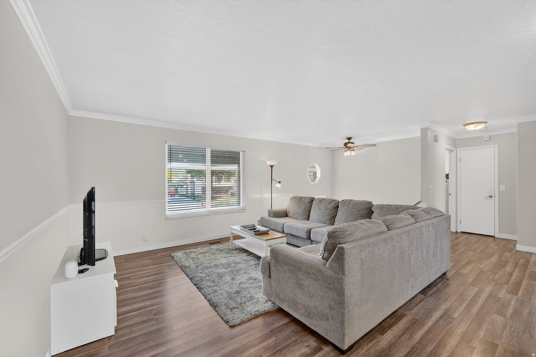 EDGEWOOD - Residential