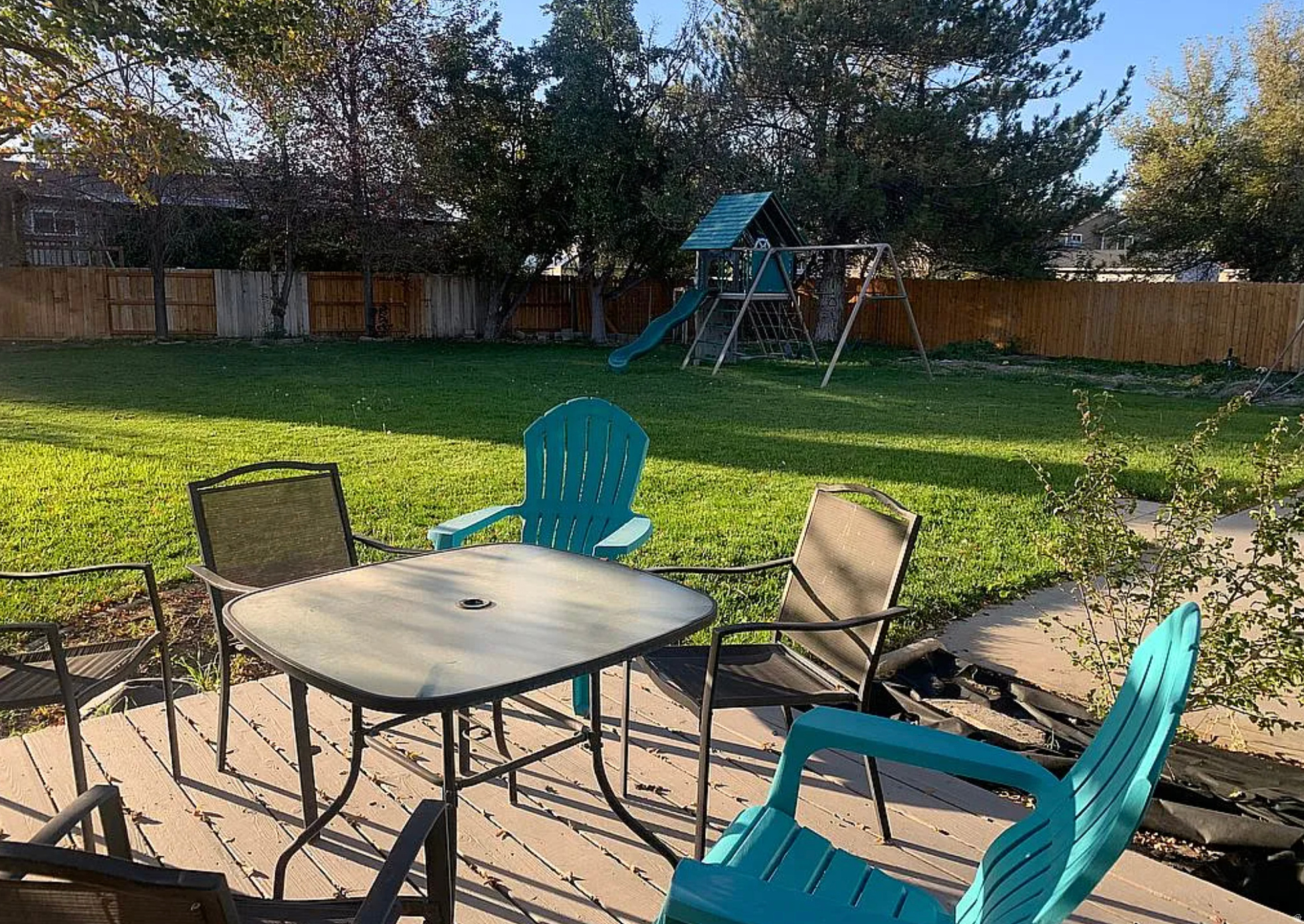 EDGEWOOD - Residential