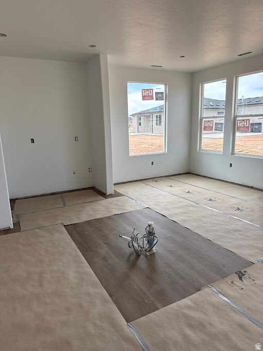 VALLEY GATE ESTATES - Residential