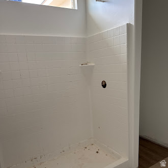 VALLEY GATE ESTATES - Residential