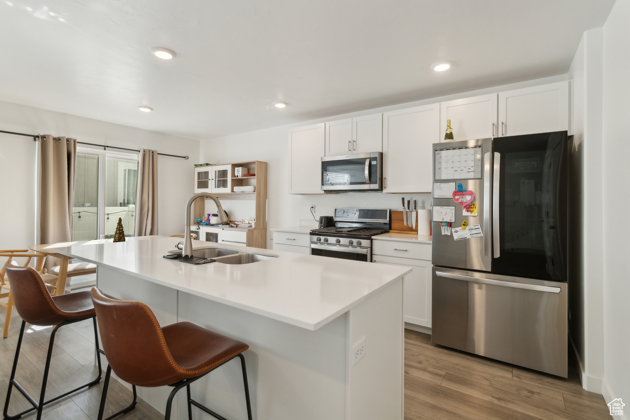 EAGLE POINT - Residential