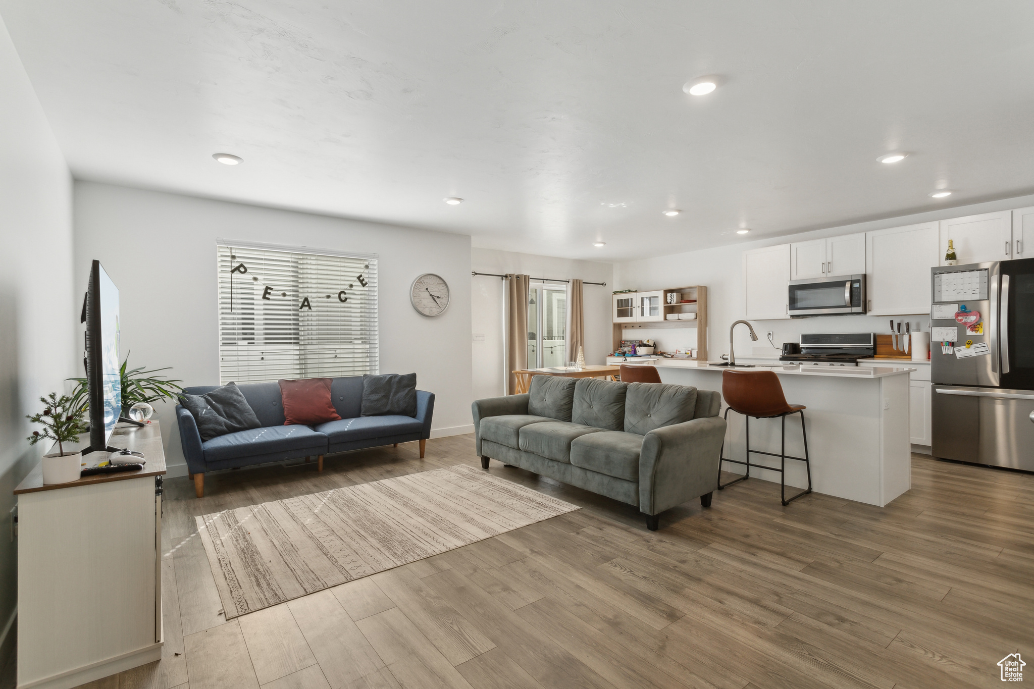 EAGLE POINT - Residential