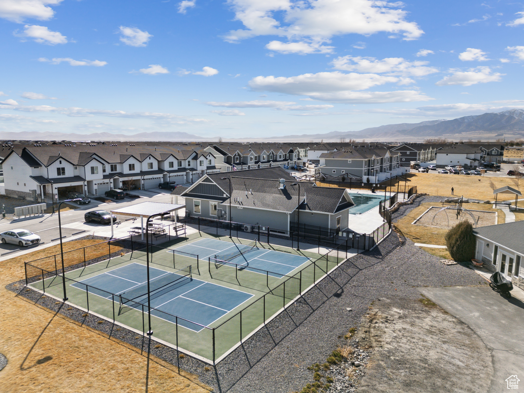 EAGLE POINT - Residential