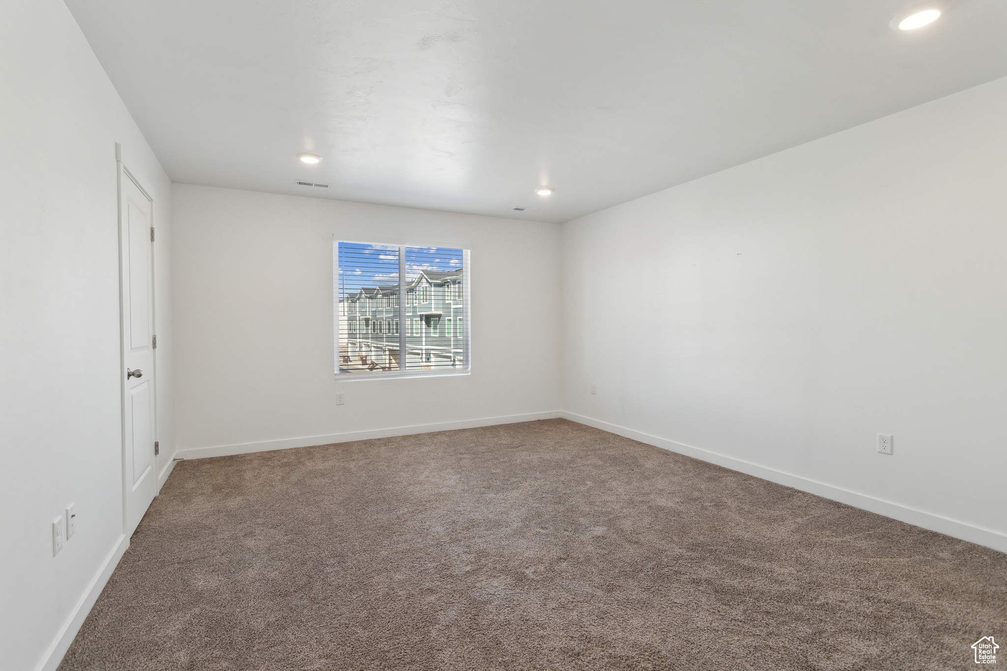 EAGLE POINT - Residential