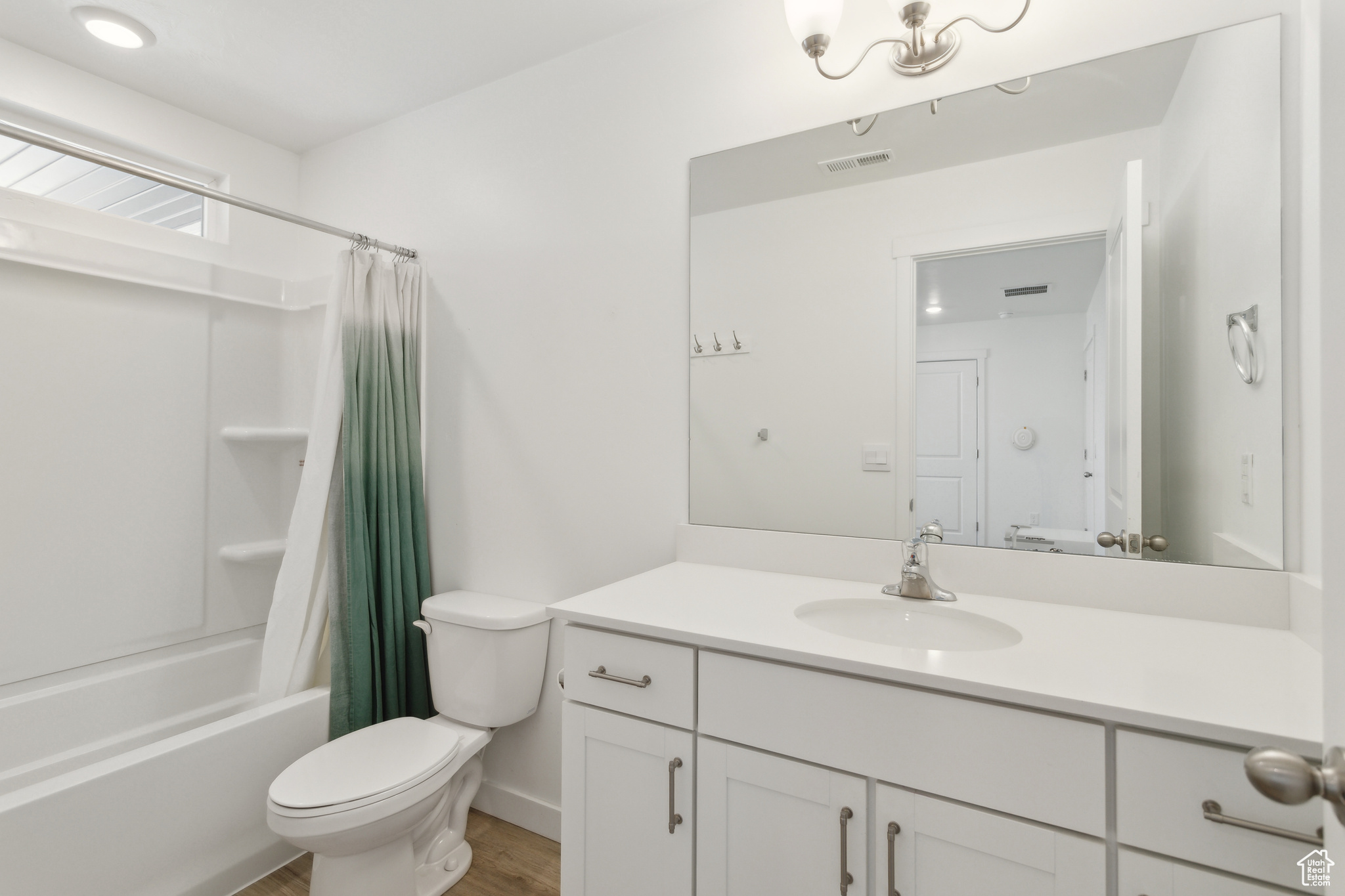 EAGLE POINT - Residential