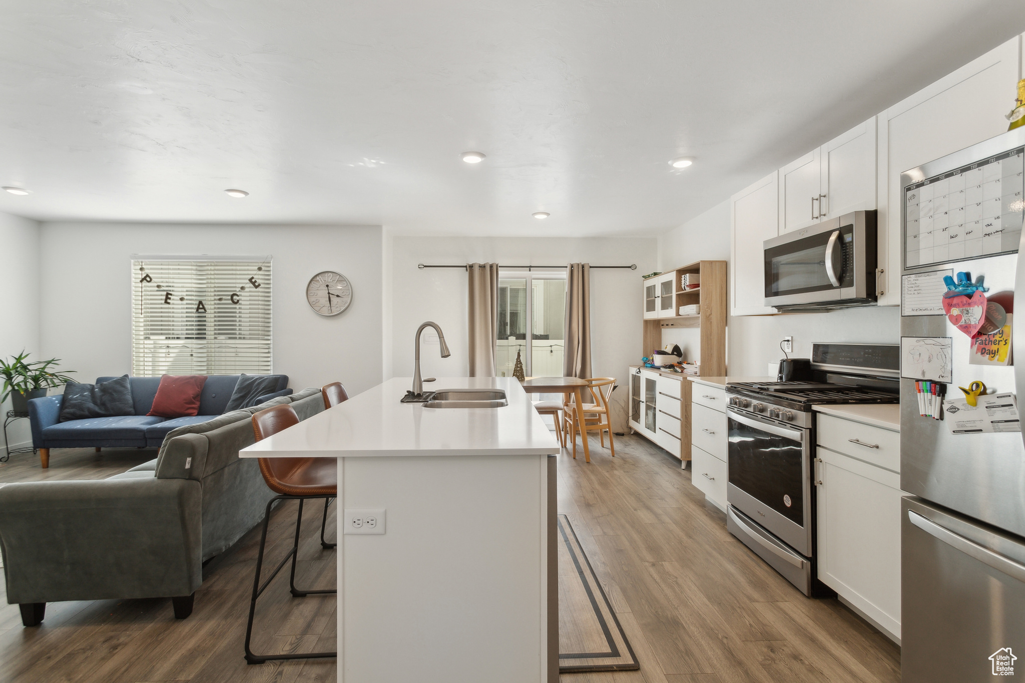 EAGLE POINT - Residential