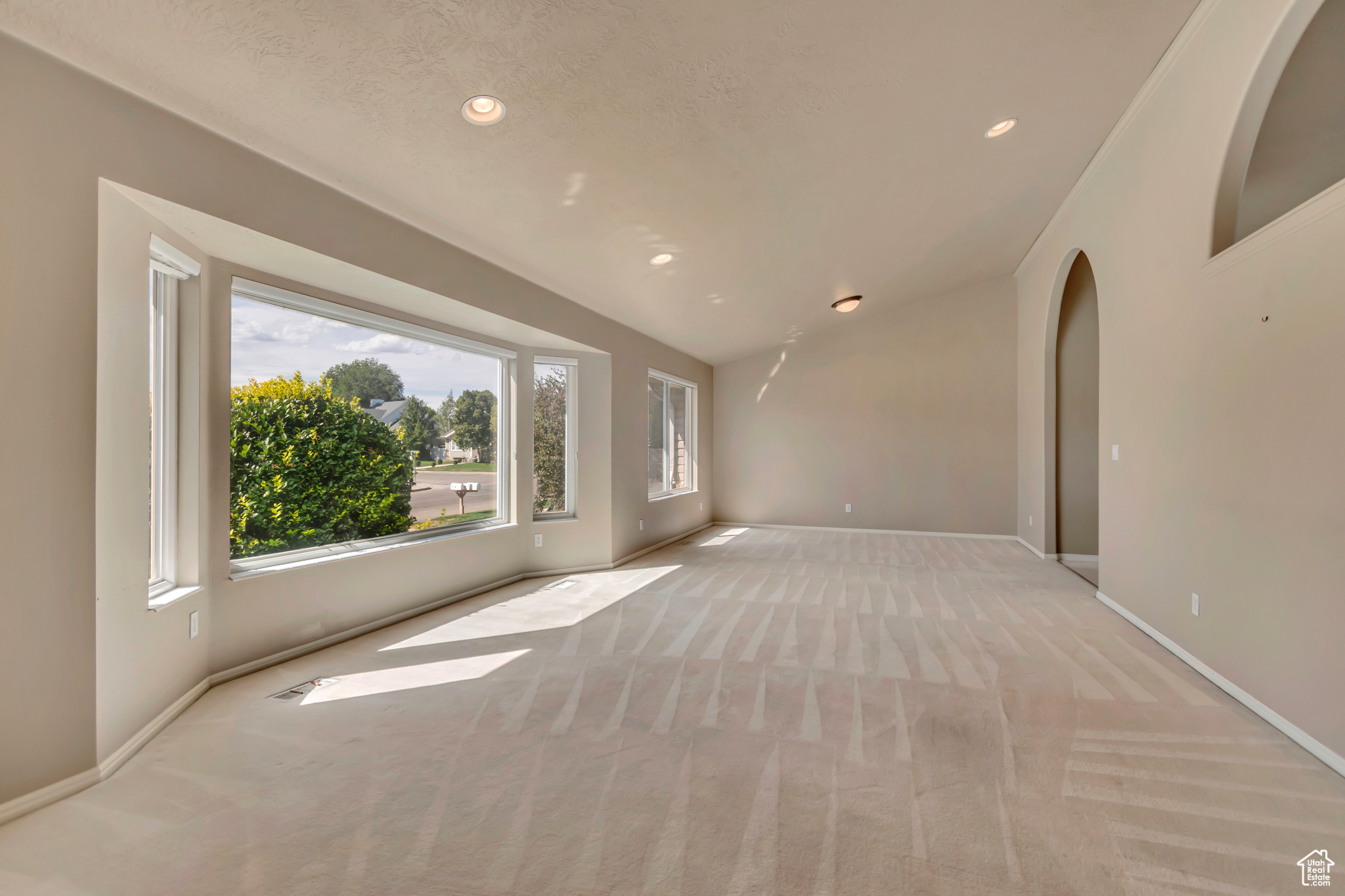 ROSE CREST ESTATES - Residential