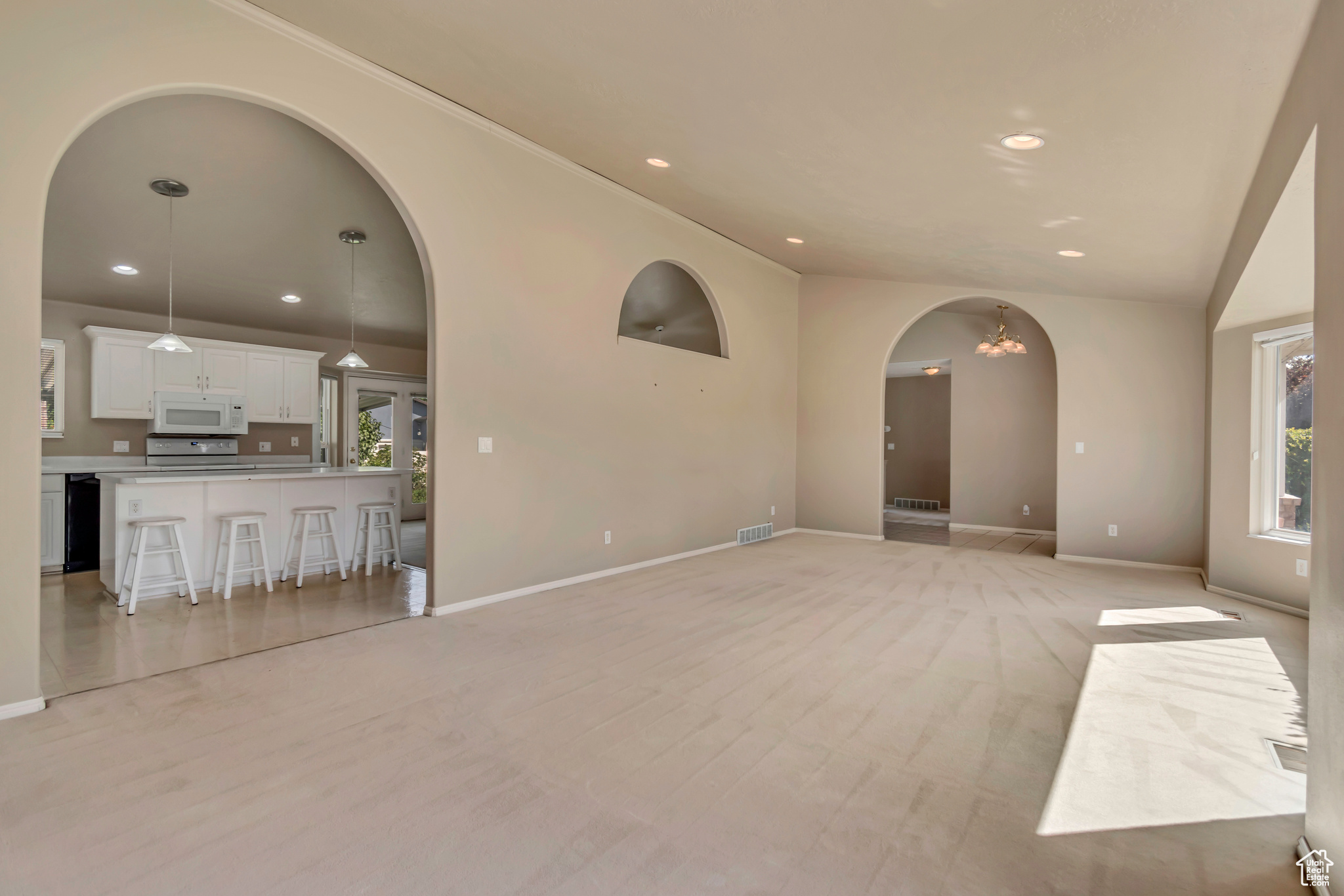 ROSE CREST ESTATES - Residential