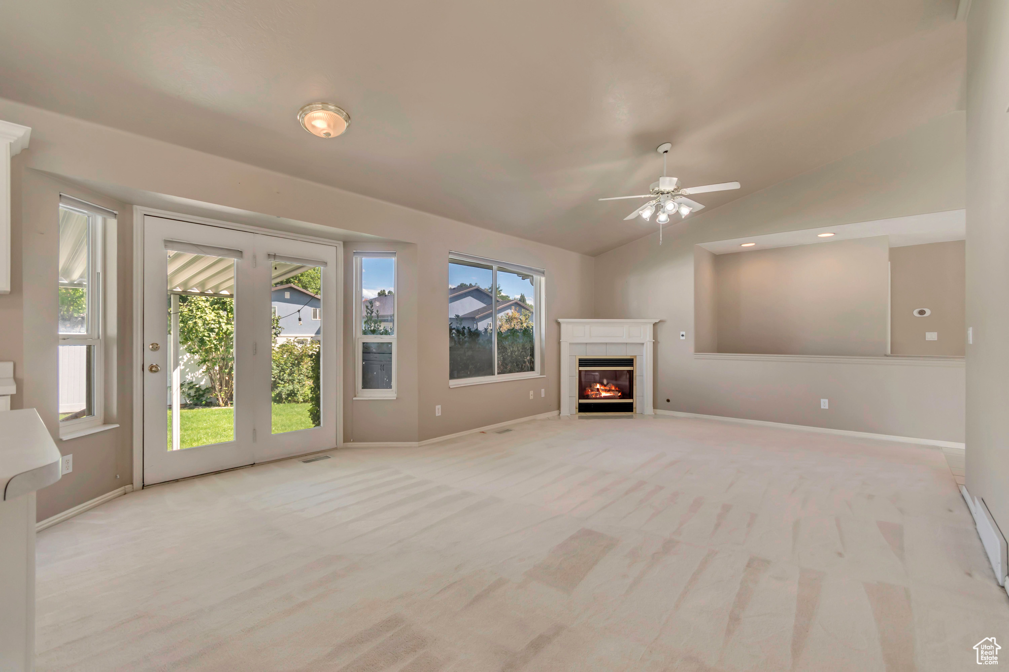 ROSE CREST ESTATES - Residential