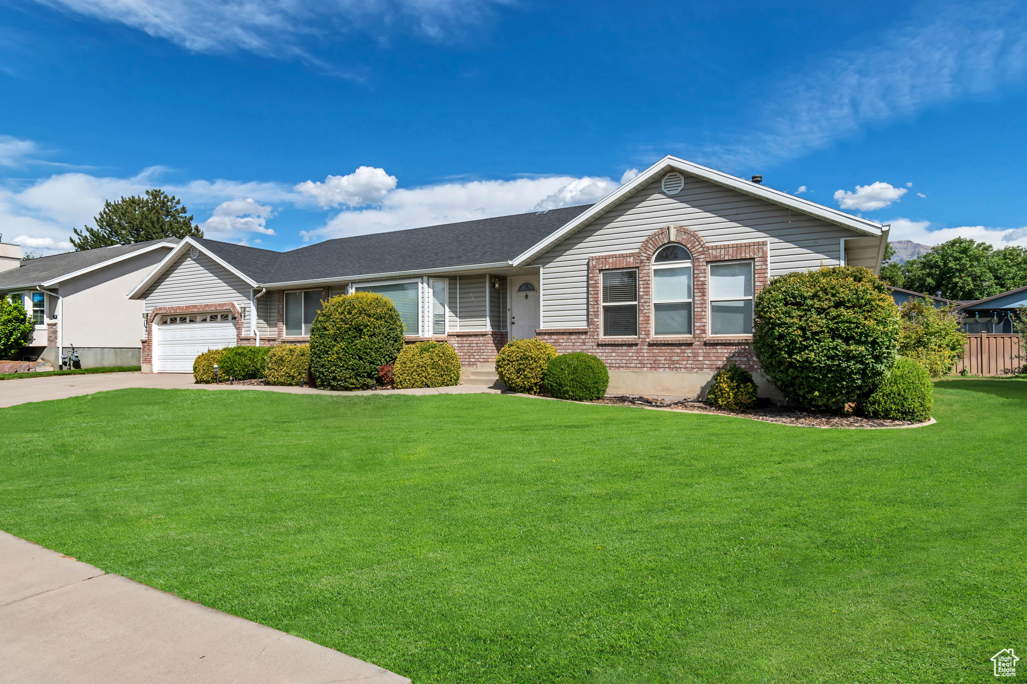 ROSE CREST ESTATES - Residential