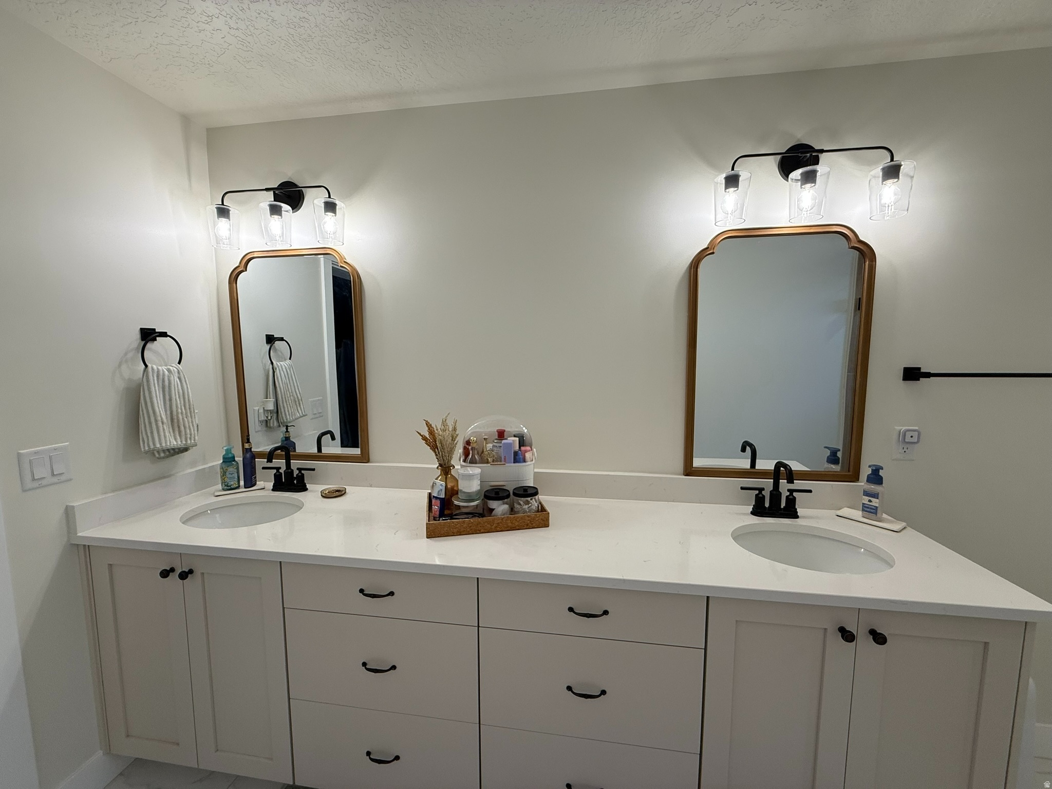 LAYTON PARKE ESTATES - Residential